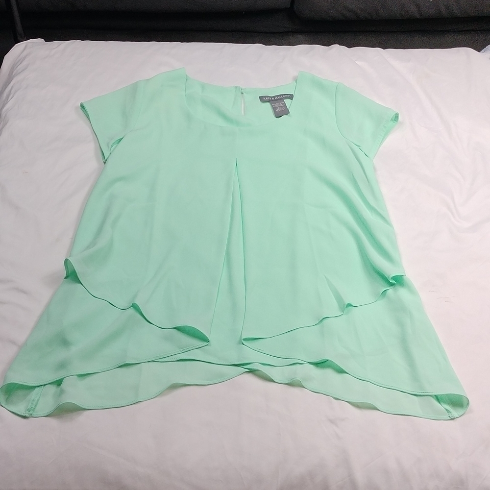 Kate & Mallory women's XS layered blouse